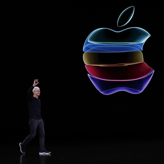 Secondo Bloomberg, Apple si sta preparando a consentire app store di terze parti su iPhone